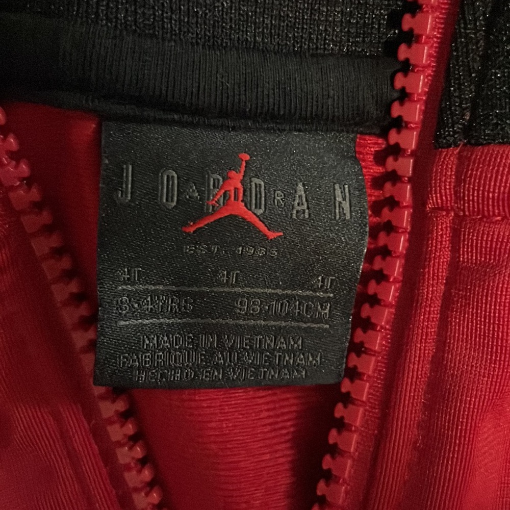 Jordan track jacket 4 toddler - Picture 3 of 5